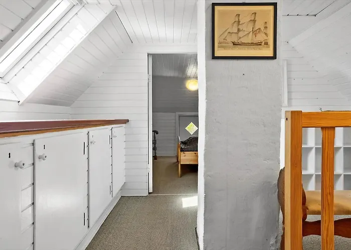 Lf10211-thyholm-ronbakken-11 * Thyholm